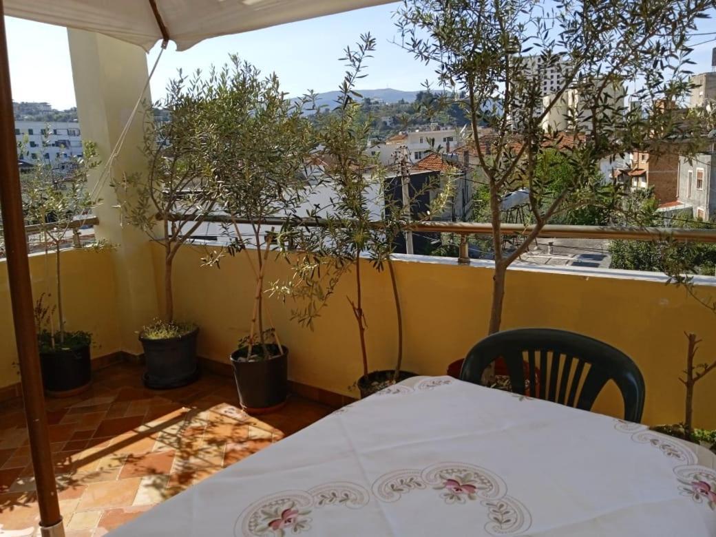 Guest Room Near Historical Center Vlorë Eksteriør bilde